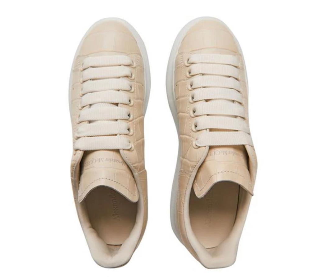 Watch This Before You Buy The Alexander McQueen Oversized Sneakers! -  YouTube